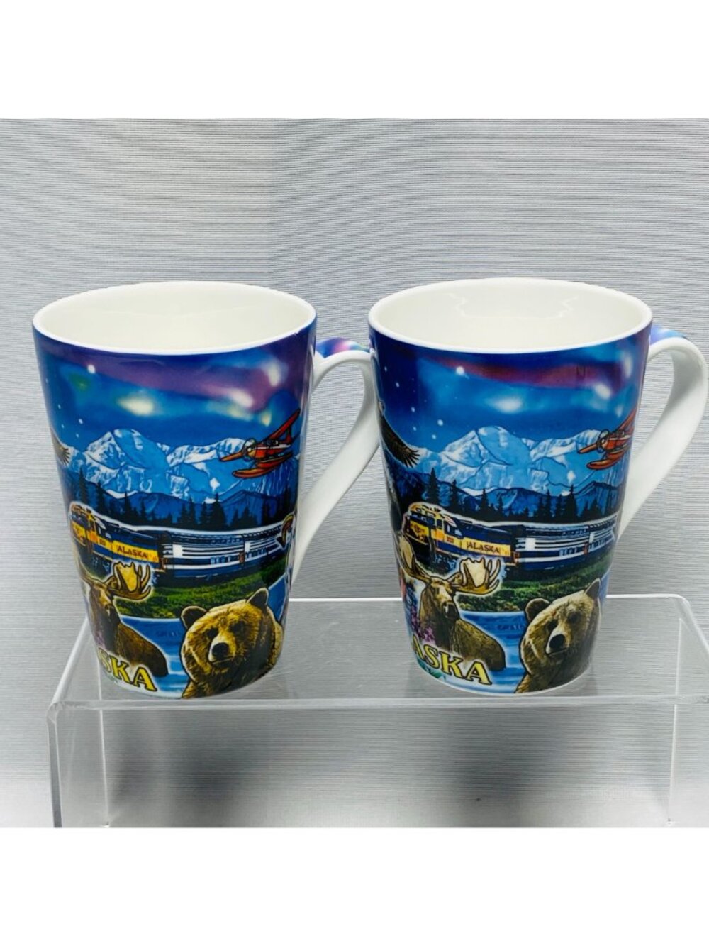 Alaska Outpost Ceramic 14oz Mugs With Scenic Wildlife Design & Aurora Borealis - Picture 7 of 13